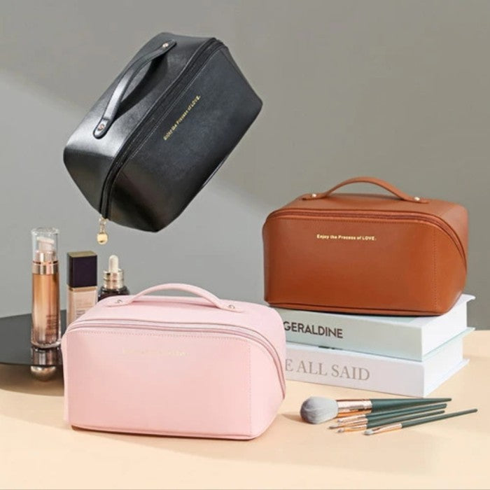 [Platformprd-LZ] - Dikirim oleh Penjual - VAR:ON - TAS KOSMETIK LIPAT /POUCH MAKE UP TRAVEL